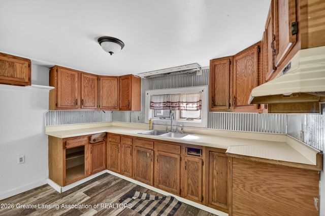 122 & 124 E Mill Street, Bellevue, MI 49021