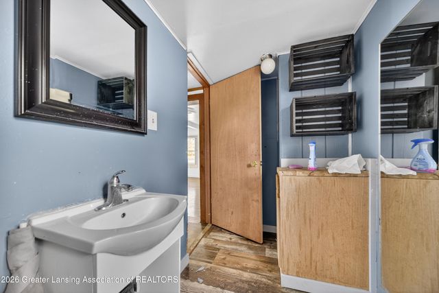 122 & 124 E Mill Street, Bellevue, MI 49021