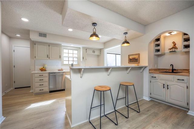 4009 NE 59th Street, Kansas City, MO 64119