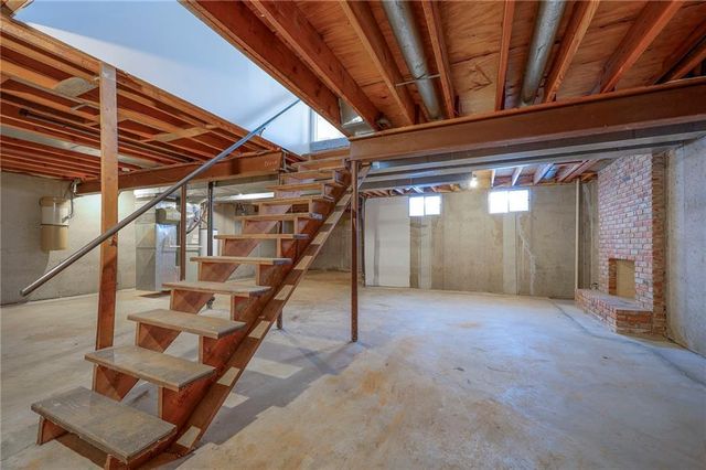 4009 NE 59th Street, Kansas City, MO 64119