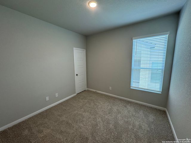 5410 Devils Gate Unit 2, Converse, TX 78109