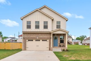 370 Cardinal Creek, Clarksville, TN 37040
