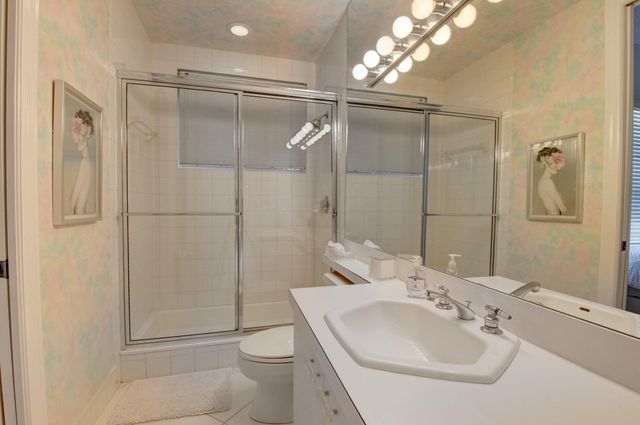 5801 NW 24th Avenue 1001, Boca Raton, FL 33496