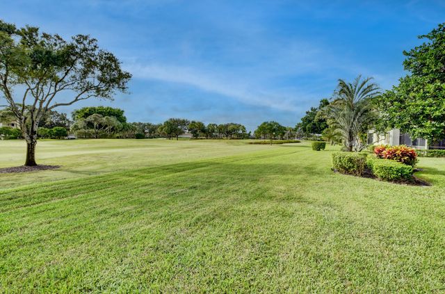 5801 NW 24th Avenue 1001, Boca Raton, FL 33496