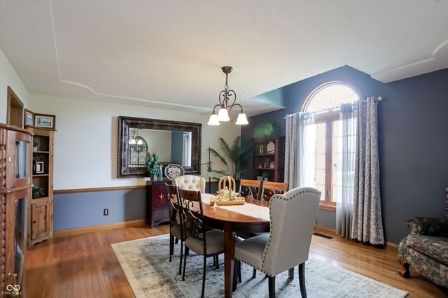 5344 W Stone Way, New Palestine, IN 46163