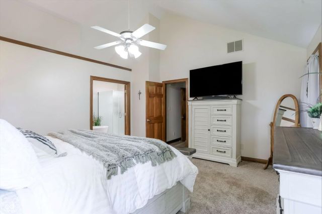 5344 W Stone Way, New Palestine, IN 46163