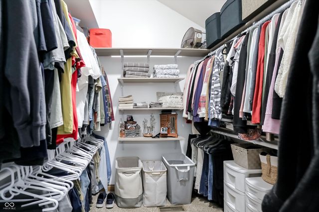 5344 W Stone Way, New Palestine, IN 46163