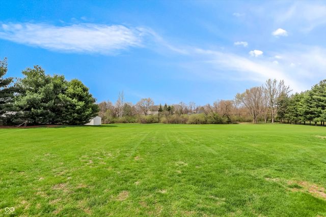 5344 W Stone Way, New Palestine, IN 46163