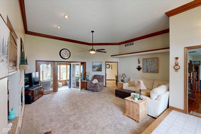 5344 W Stone Way, New Palestine, IN 46163