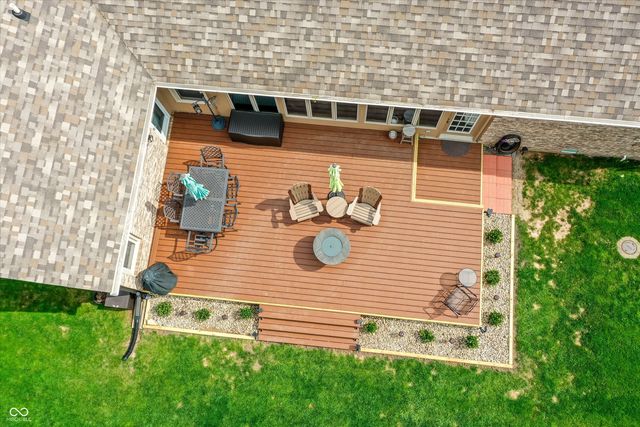 5344 W Stone Way, New Palestine, IN 46163