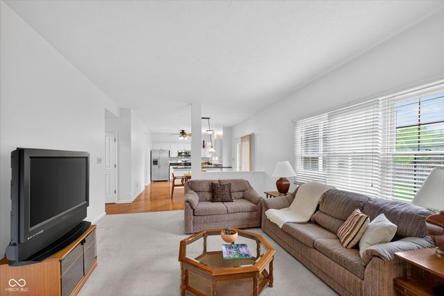 211 Wyndotte Drive, Carmel, IN 46032