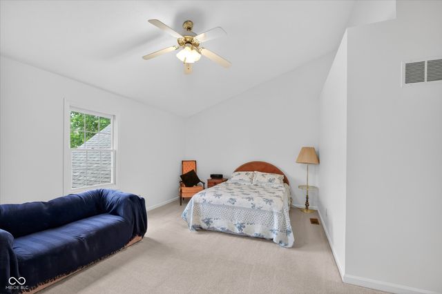 211 Wyndotte Drive, Carmel, IN 46032