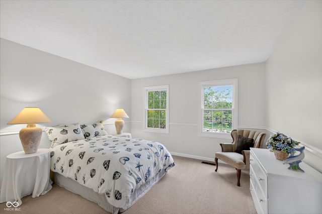 211 Wyndotte Drive, Carmel, IN 46032