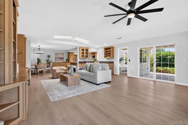 543 Eldorado Drive, Escondido, CA 92025