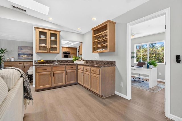 543 Eldorado Drive, Escondido, CA 92025