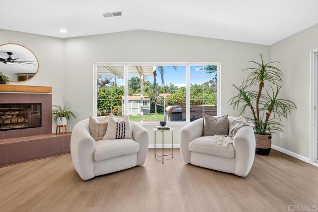543 Eldorado Drive, Escondido, CA 92025