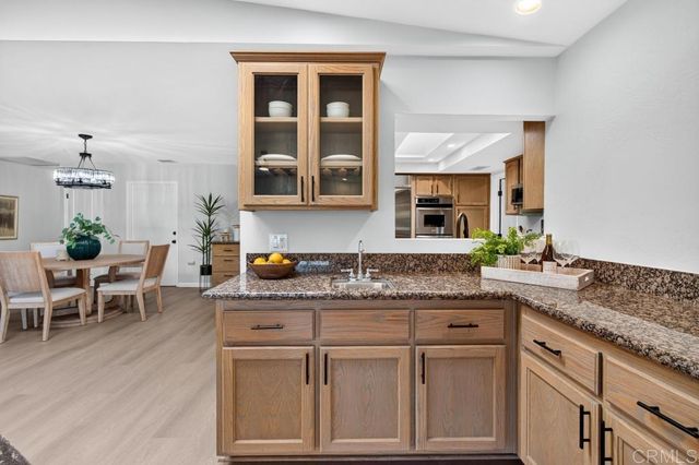 543 Eldorado Drive, Escondido, CA 92025