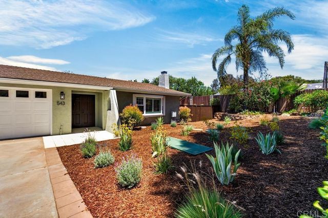 543 Eldorado Drive, Escondido, CA 92025