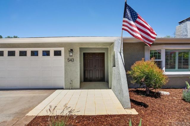 543 Eldorado Drive, Escondido, CA 92025