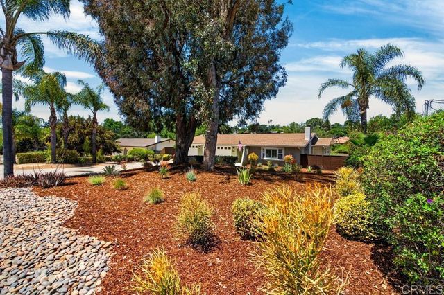 543 Eldorado Drive, Escondido, CA 92025