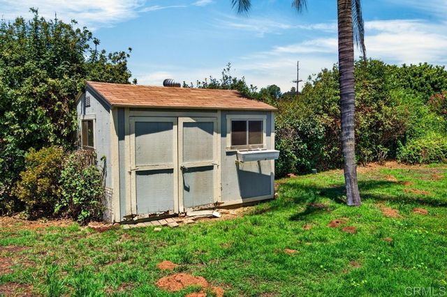 543 Eldorado Drive, Escondido, CA 92025
