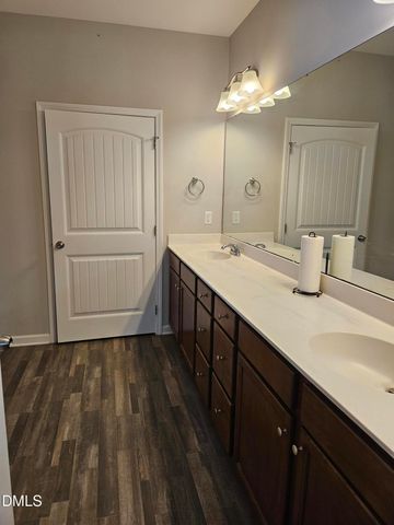 614 Marian Way, Sanford, NC 27330