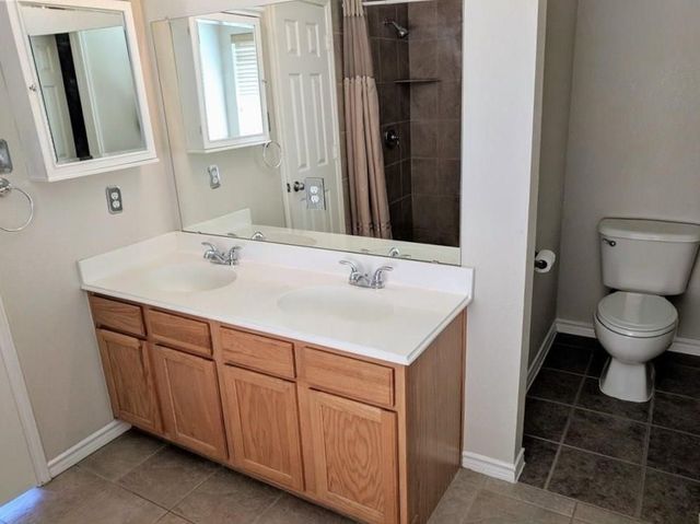 2200 Fieldcrest Drive, Rockwall, TX 75032
