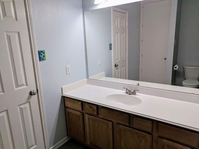 2200 Fieldcrest Drive, Rockwall, TX 75032