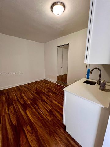 8130 NW 12th Street, Pembroke Pines, FL 33024