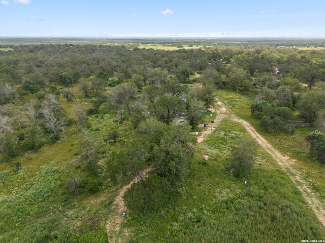 650 Patton Rd, Somerset, TX 78069