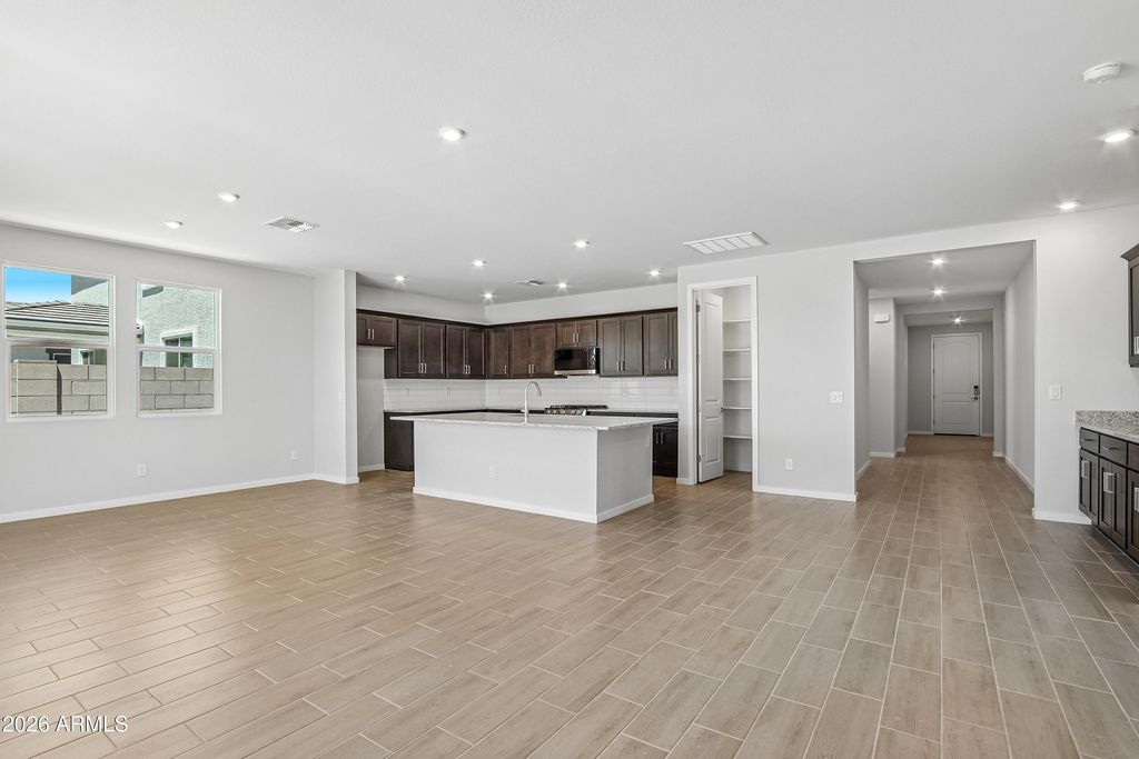 23057 W IRMA Lane, Surprise, AZ 85387 — photo 4