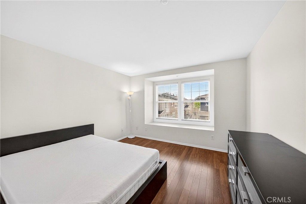 Image 18 of property listing at 1800 Oak Street 624, Torrance, CA 90501