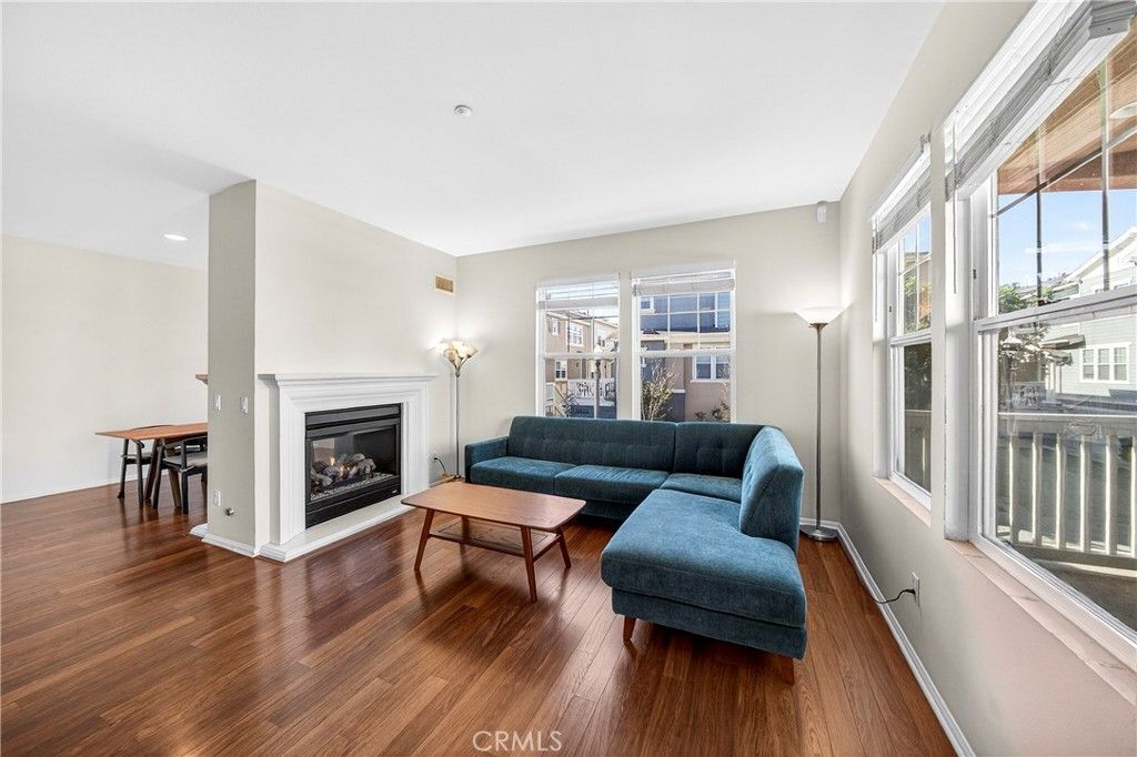 Image 4 of property listing at 1800 Oak Street 624, Torrance, CA 90501