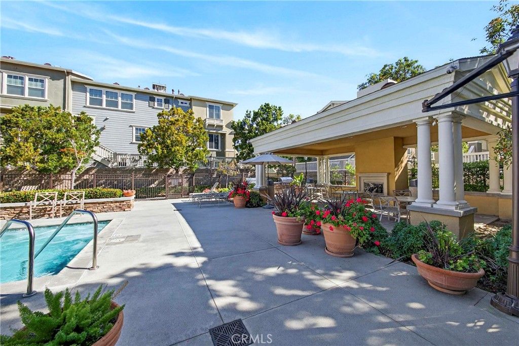 Image 41 of property listing at 1800 Oak Street 624, Torrance, CA 90501