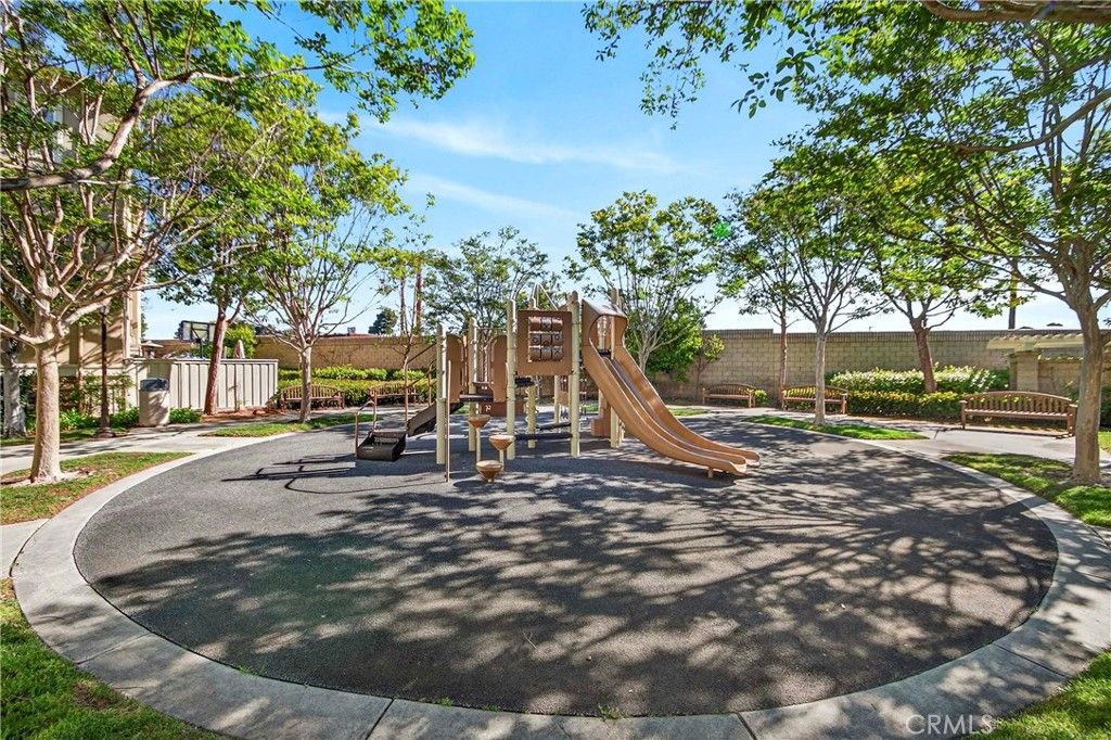 Image 42 of property listing at 1800 Oak Street 624, Torrance, CA 90501