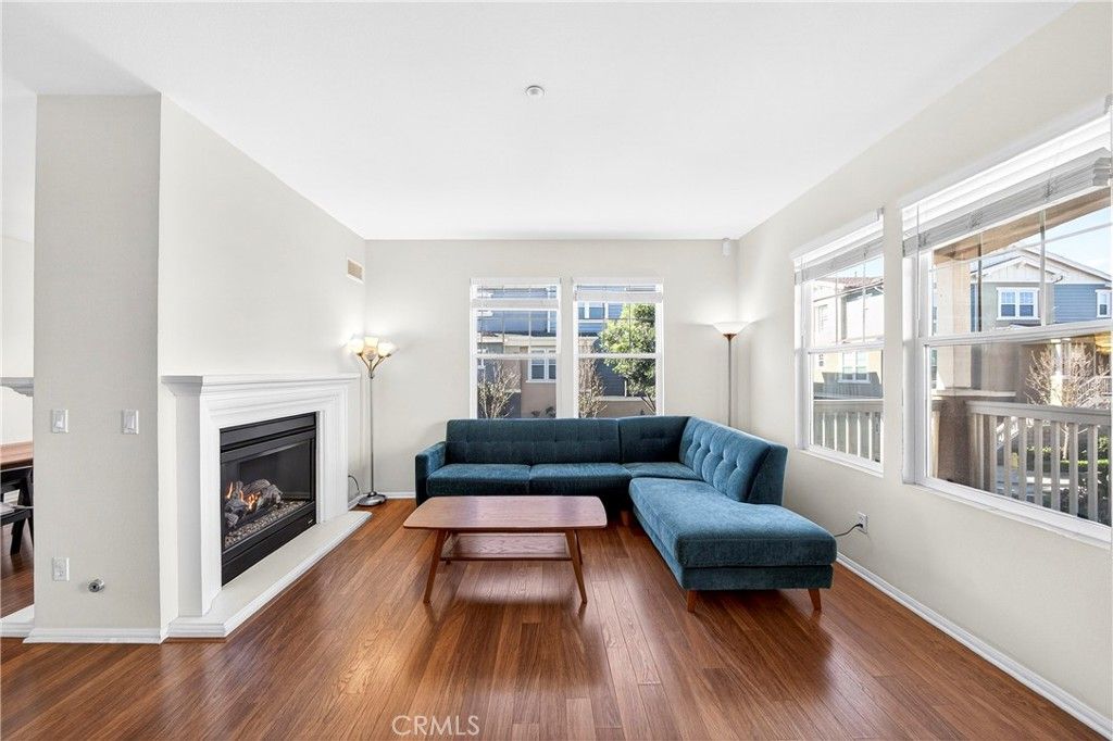 Image 5 of property listing at 1800 Oak Street 624, Torrance, CA 90501