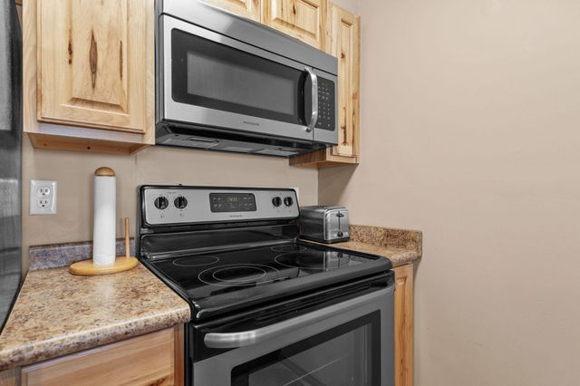 550 Notch Lane Apt 2, Branson West, MO 65737