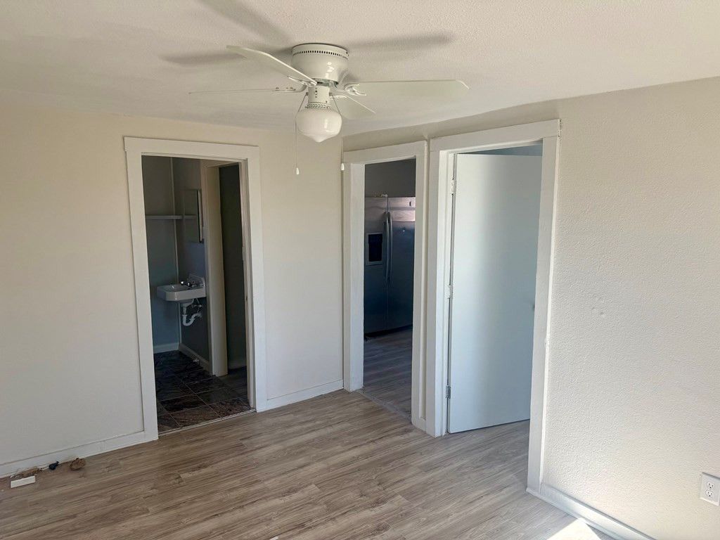 Image 8 of property listing at 1306 E 17th Street, San Angelo, TX 76903