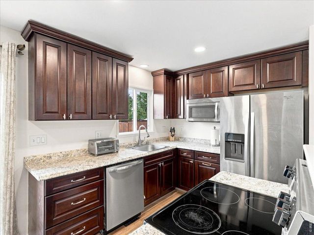 435 Columbine Ave, Estes Park, CO 80517