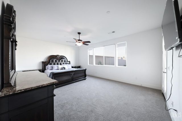 15008 Pemberley Passage Avenue, Bakersfield, CA 93311