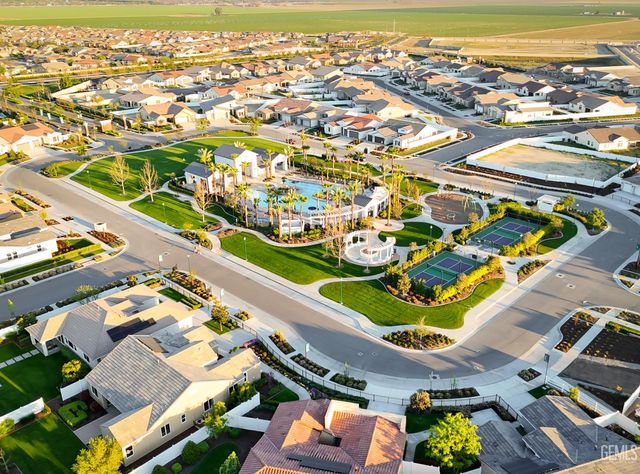 15008 Pemberley Passage Avenue, Bakersfield, CA 93311