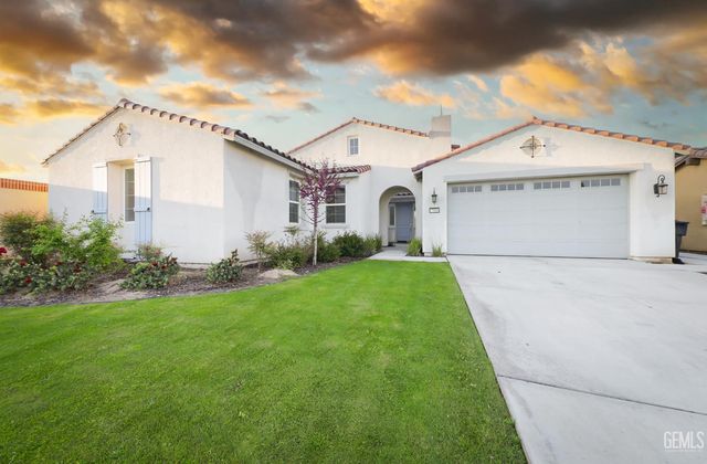 15008 Pemberley Passage Avenue, Bakersfield, CA 93311