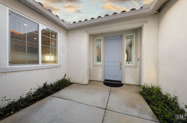 15008 Pemberley Passage Avenue, Bakersfield, CA 93311