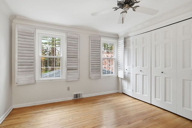 330 Merriweather Dr, Longmeadow, MA 01106