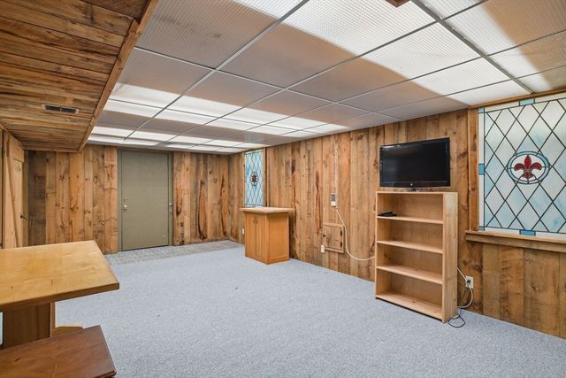 330 Merriweather Dr, Longmeadow, MA 01106