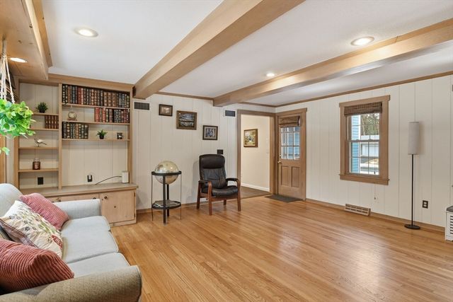 330 Merriweather Dr, Longmeadow, MA 01106