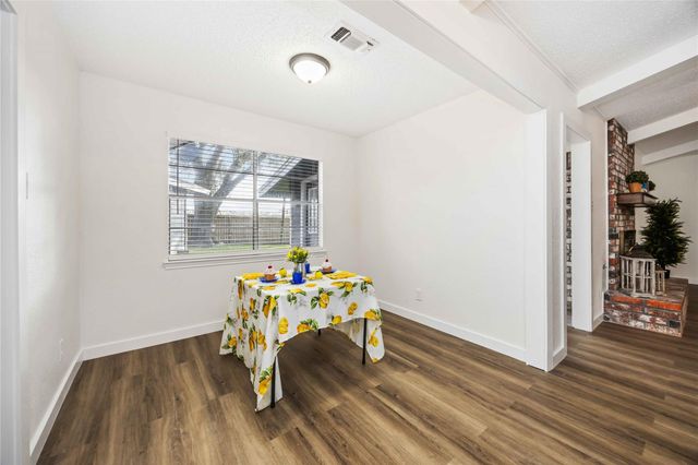 12418 A Bar Drive, Santa Fe, TX 77510