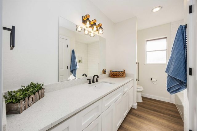 12418 A Bar Drive, Santa Fe, TX 77510