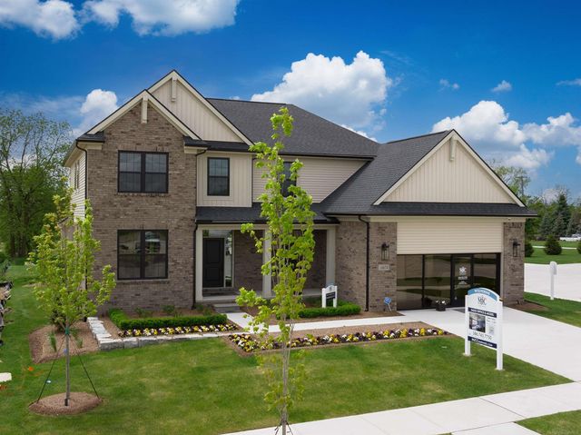 17924 Stallman Drive, Macomb Twp, MI 48042