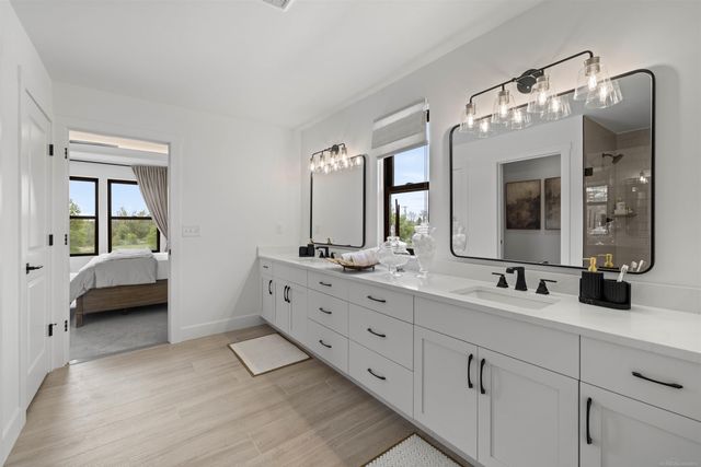 17924 Stallman Drive, Macomb Twp, MI 48042